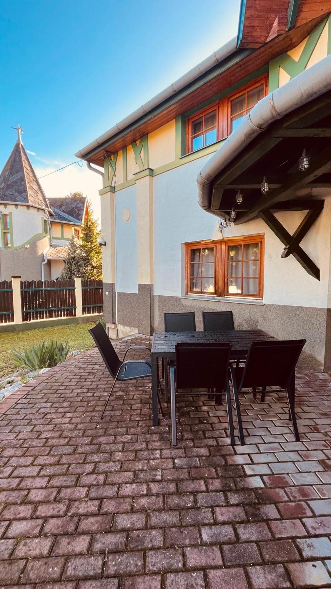 Strigonia Apartman Эстергом Экстерьер фото